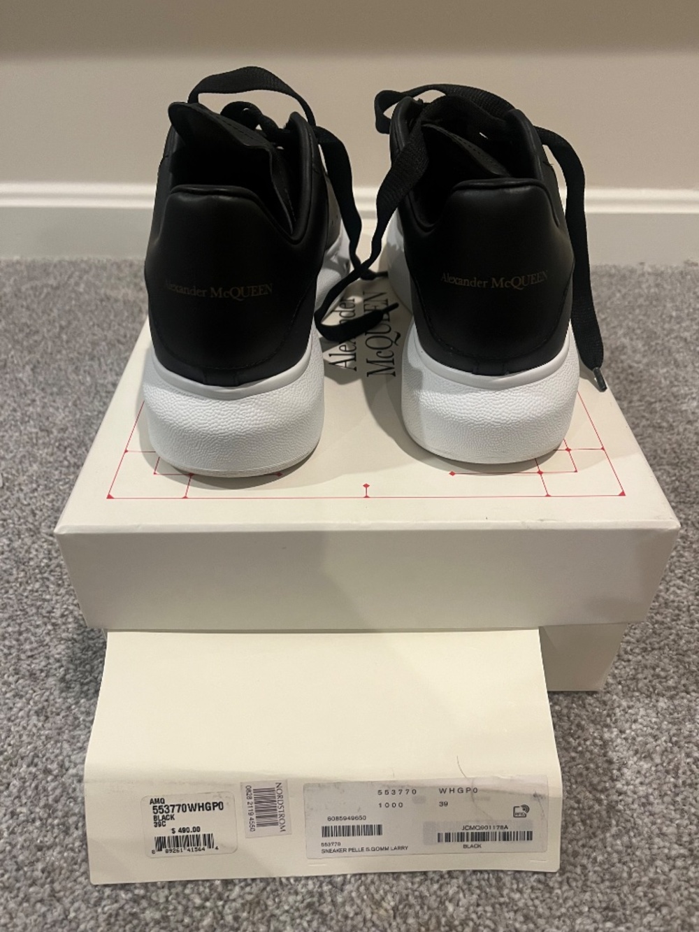 Alexander McQueen Sneakers – Black/White – Size 39 - Picture 3 of 3